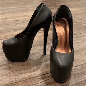 Topshop Platform Pumps *extremely high*